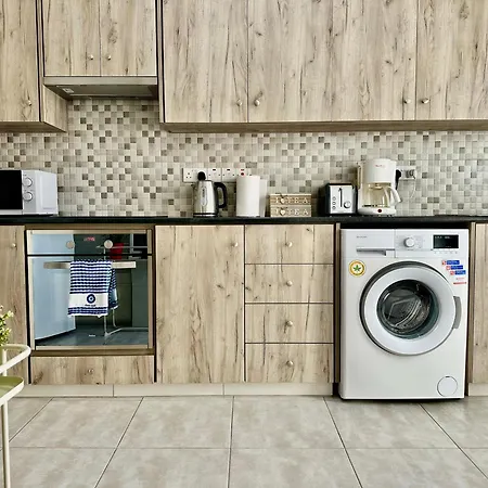 Tsimintia 25 Apartament