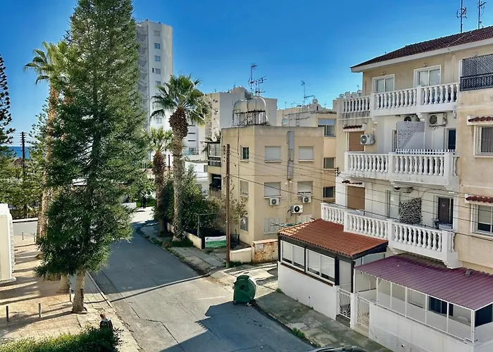 דירה Tsimintia 25